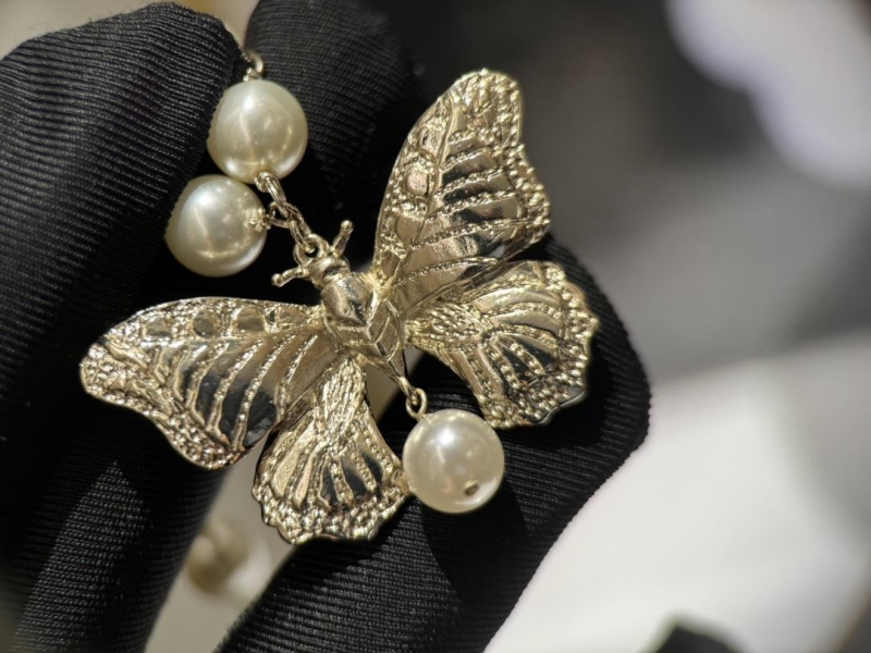 chr1st1an D10r necklaces